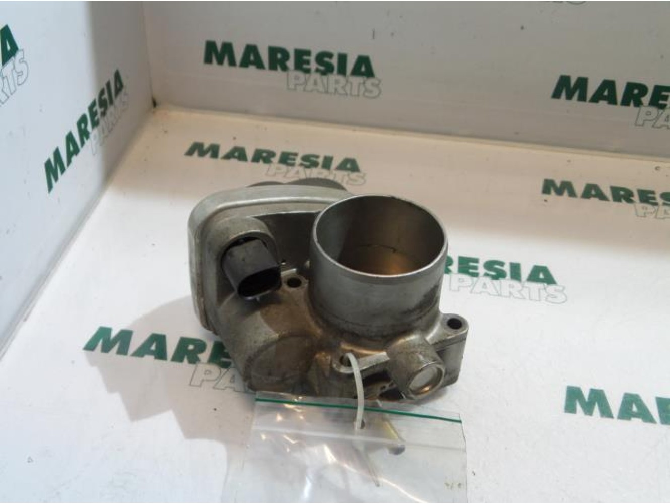Renault - Modus - Throttle body