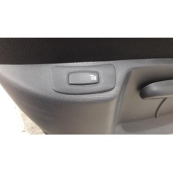 Renault - Captur - Sitz links