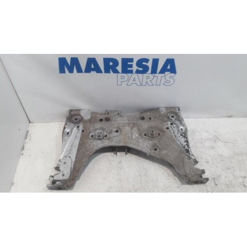 Renault - Captur - Subframe