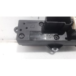 Alfa Romeo - 159 - Panic lighting switch