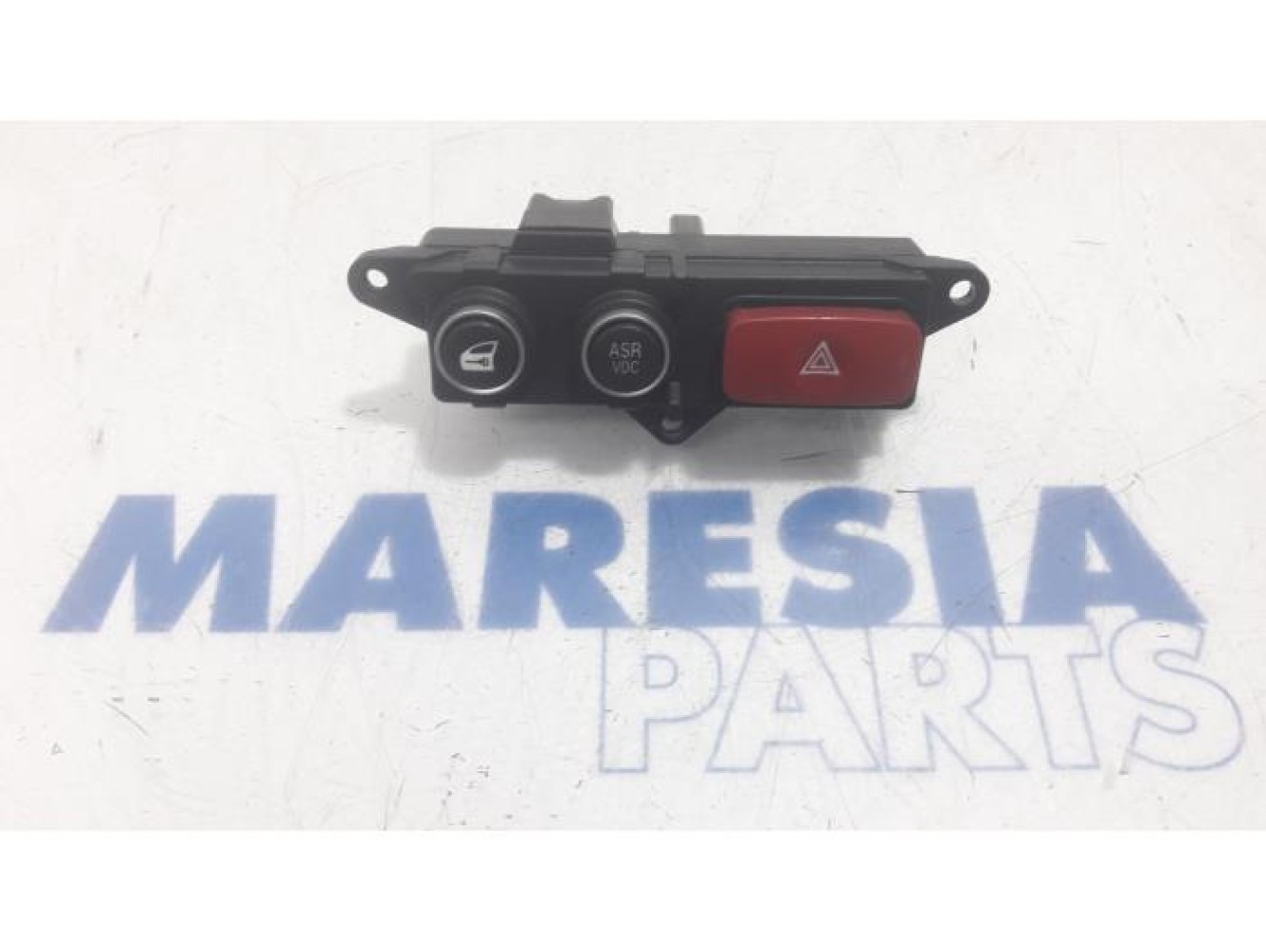 Alfa Romeo - 159 - Panic lighting switch