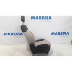 Fiat - Panda - Seat, right