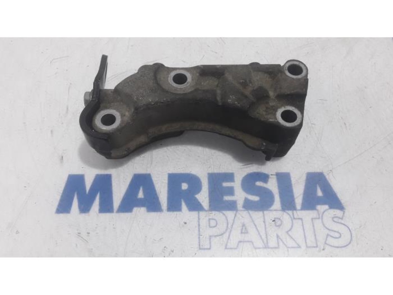 Peugeot - Bipper - Engine mount