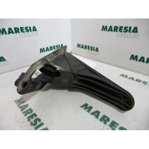 Lancia - Thesis - Throttle pedal position sensor