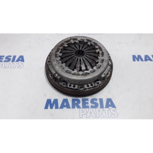 Peugeot - 208 - Flywheel