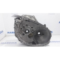 Renault - Megane Scenic - Gearbox casing