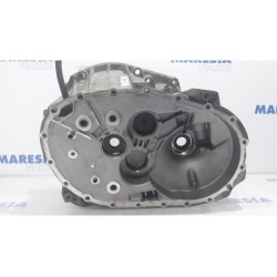 Renault - Laguna - Gearbox casing