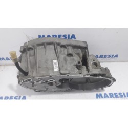 Renault - Laguna - Gearbox casing
