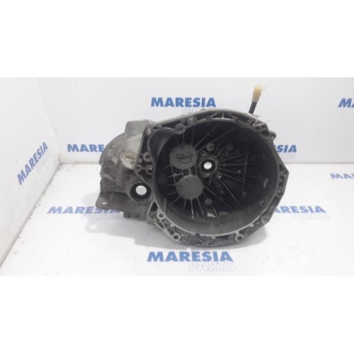 Renault - Laguna - Gearbox casing