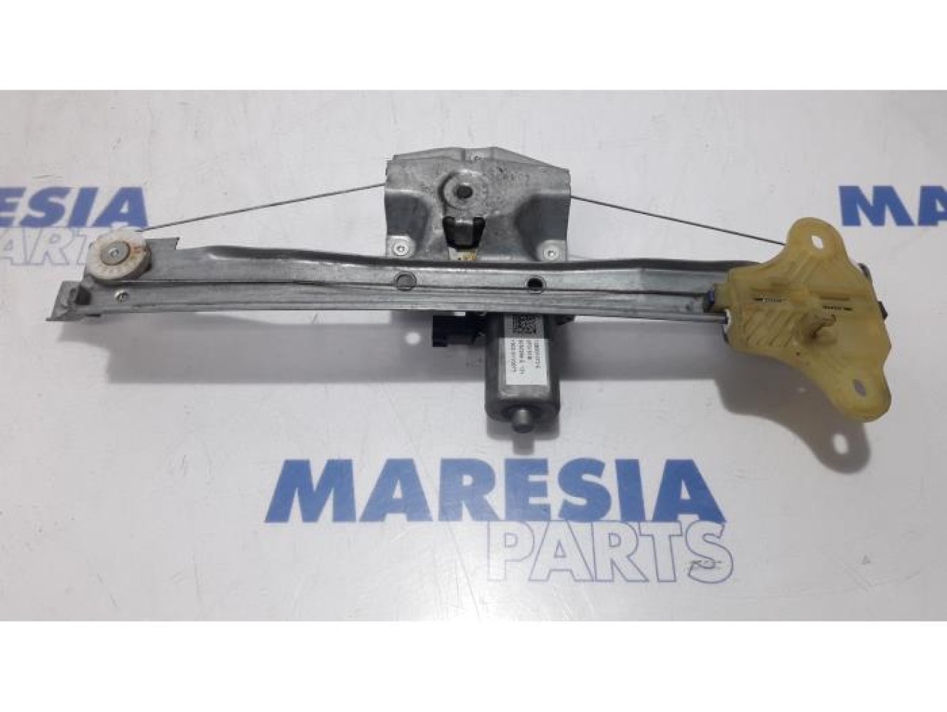 Renault - Captur - Rear door window mechanism 4-door, left