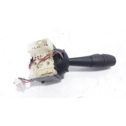 Renault - Captur - Indicator switch