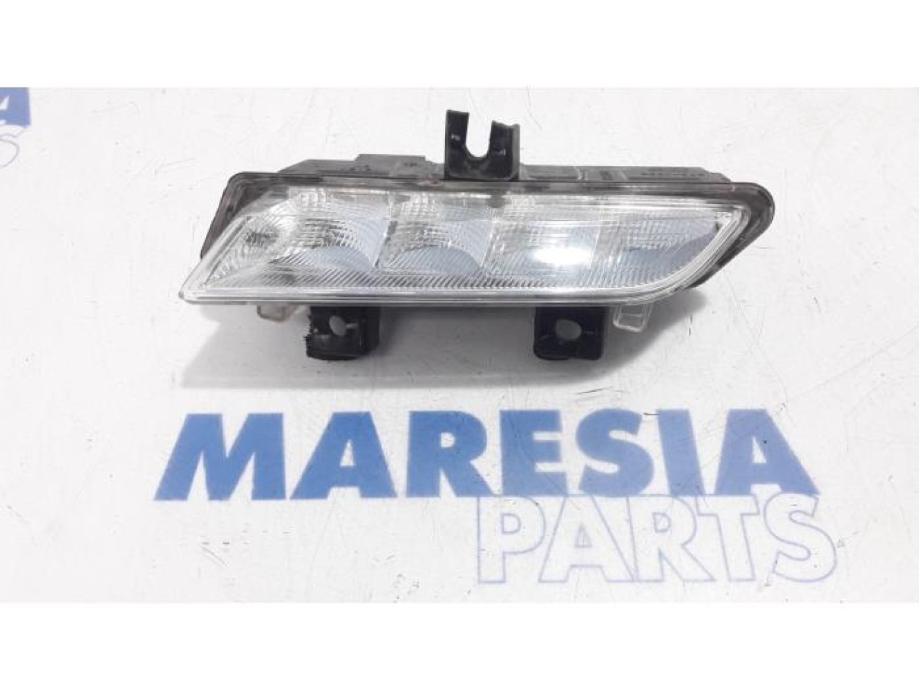 Renault - Captur - Daytime running light, right