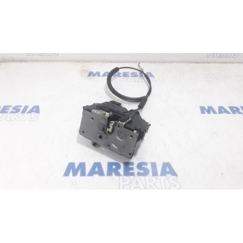 Fiat - Punto Evo - Door lock mechanism 2-door, left