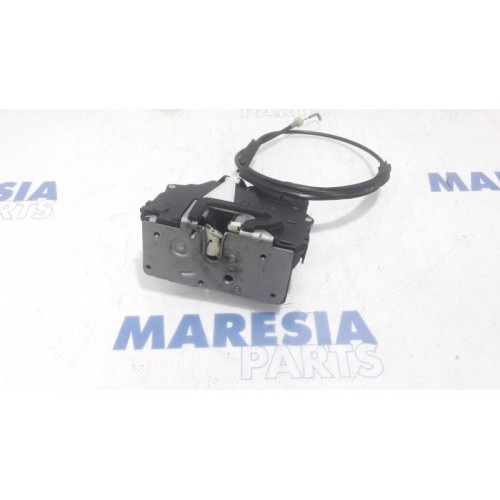 Fiat - Punto Evo - Door lock mechanism 2-door, right