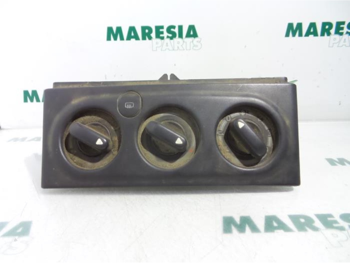 Renault - Laguna - Heater control panel