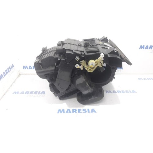 Dacia - Duster - Heater housing