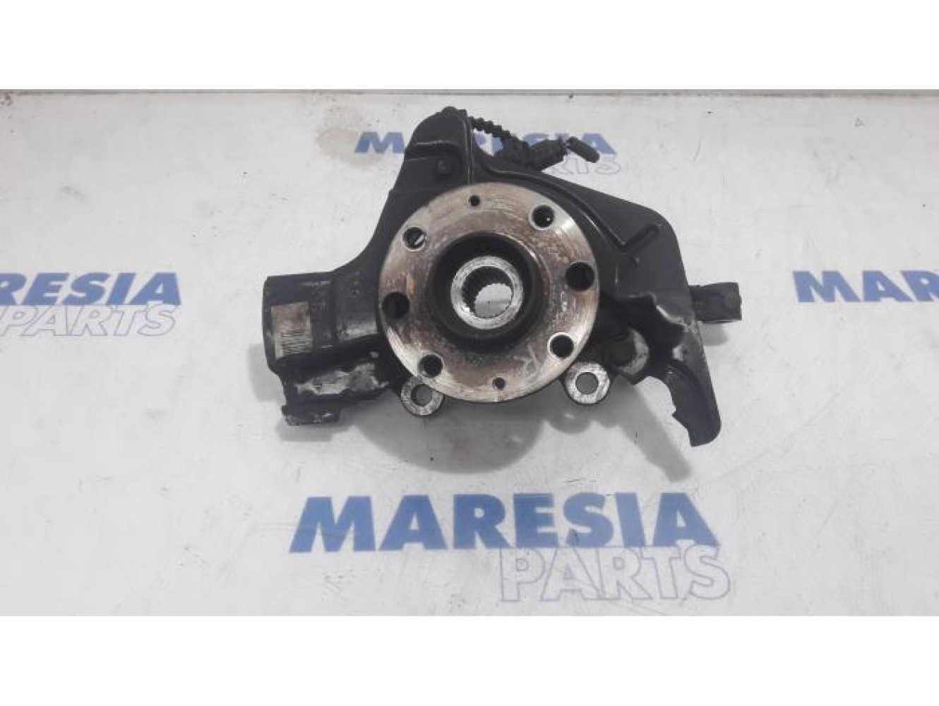 Fiat - Punto Evo - Knuckle, front right