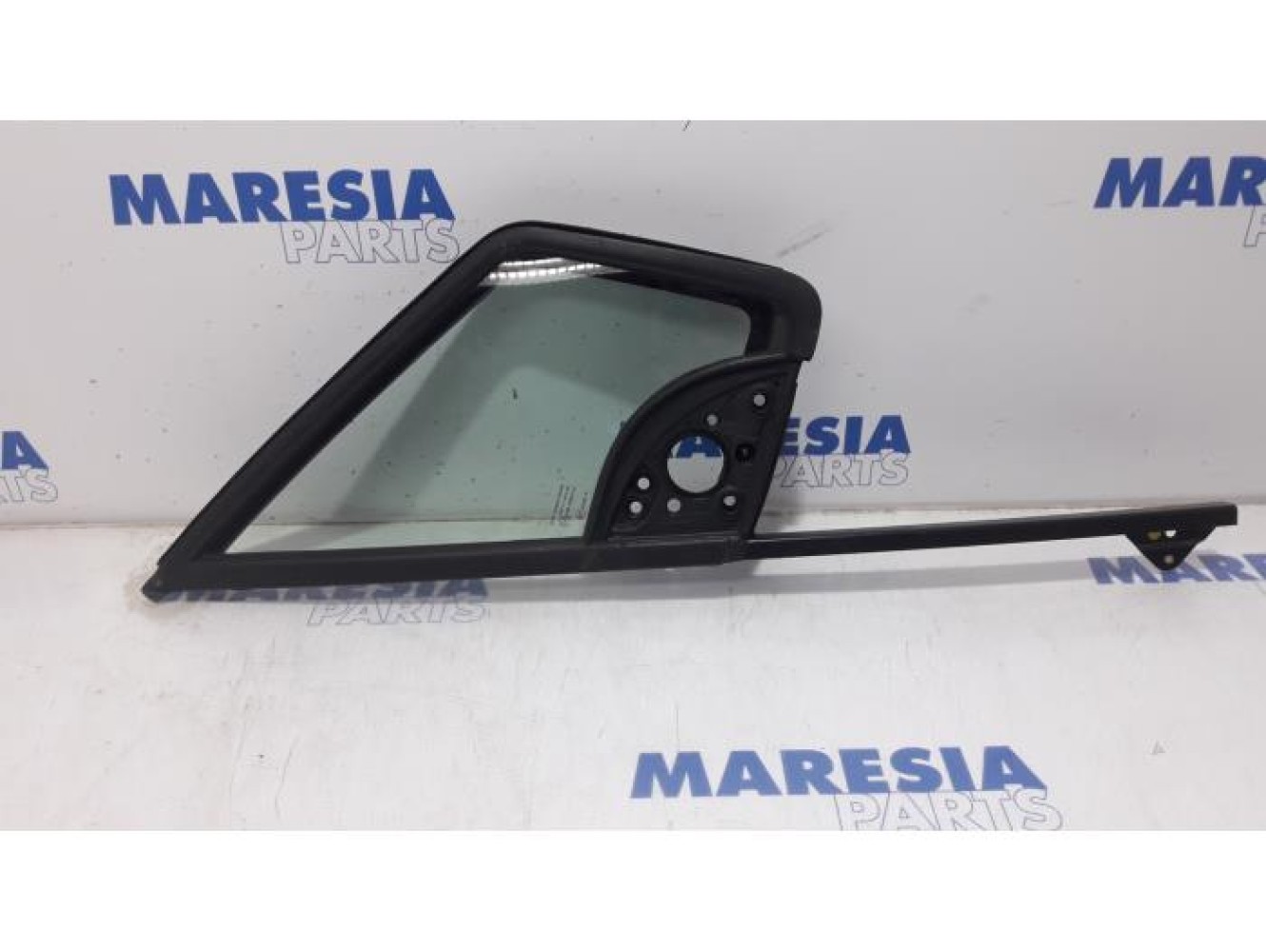 Citroen - Berlingo - Quarter light, front right