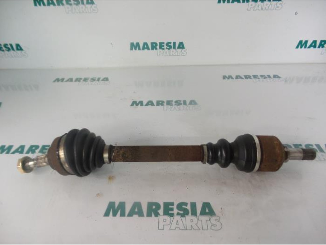 Citroen - C5 - Aandrijfas links-voor