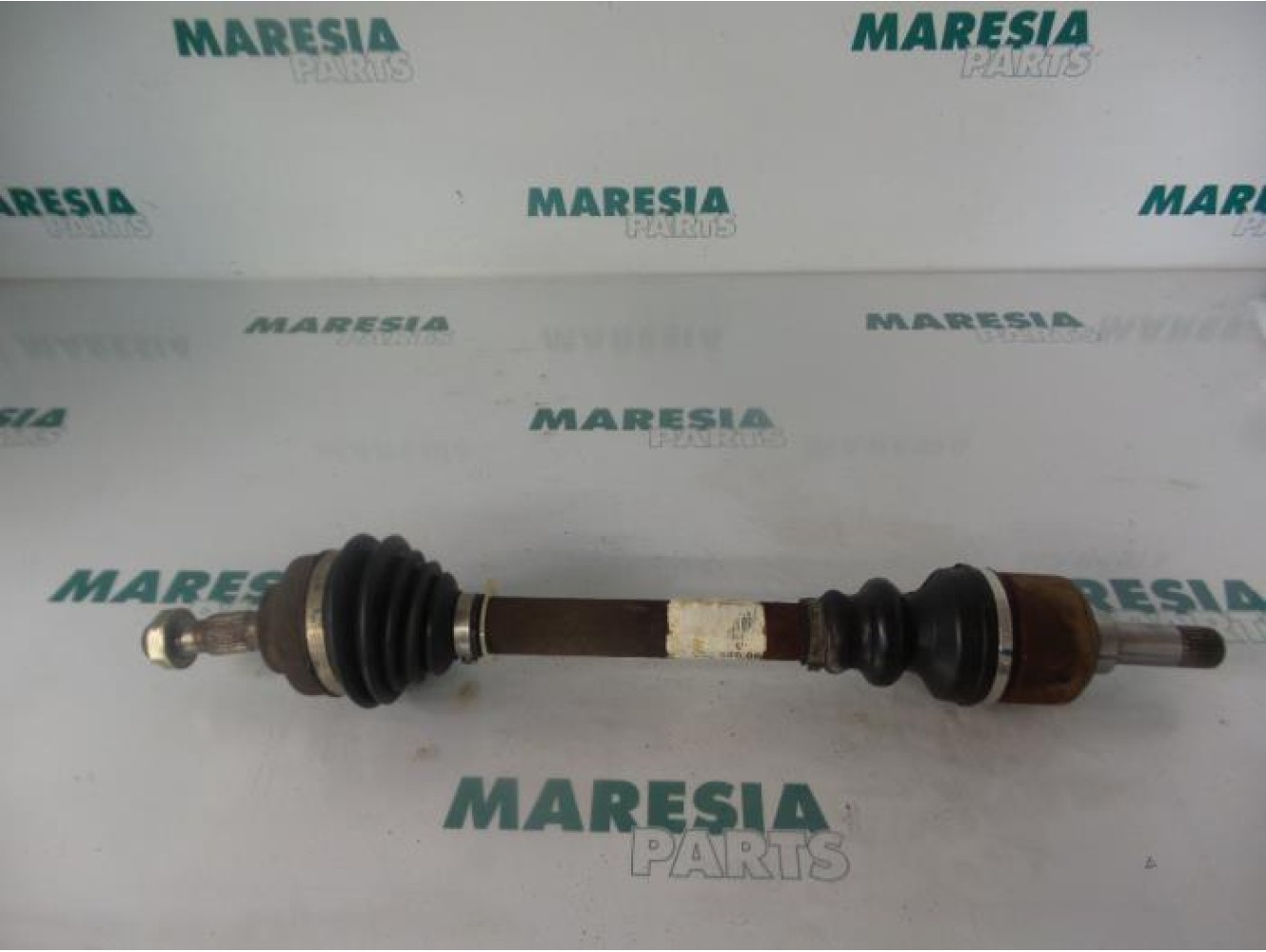 Citroen - C5 - Aandrijfas links-voor