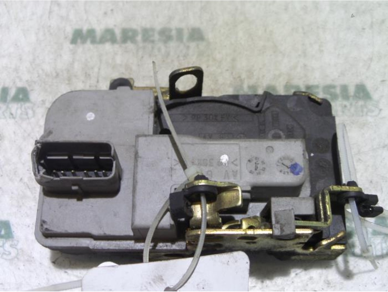 Peugeot - 206 - Türschlossmechanik 4-türig links vorne