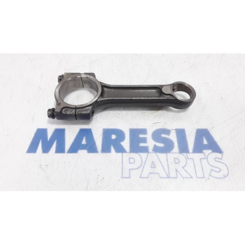 Renault - Scenic - Connecting rod