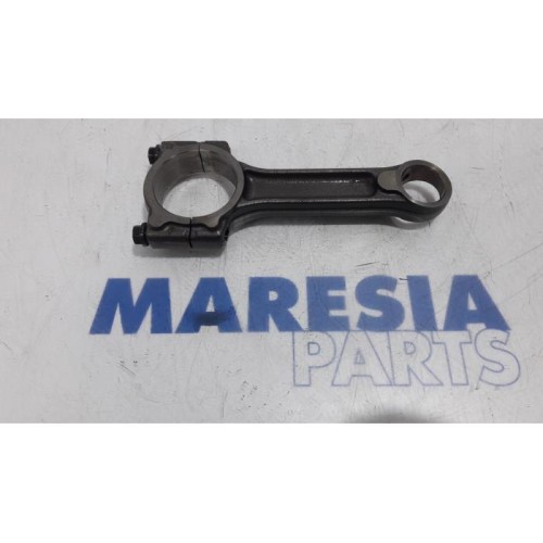 Renault - Scenic - Connecting rod