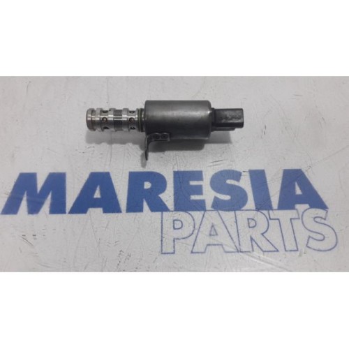 Peugeot - 5008 - Camshaft sensor