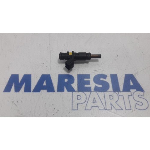 Peugeot - 5008 - Injector (petrol injection)