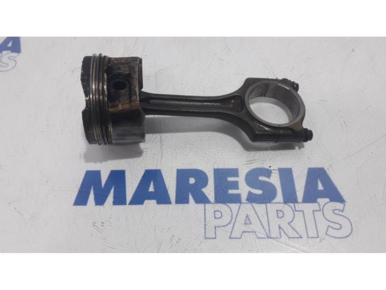 Peugeot - 5008 - Piston