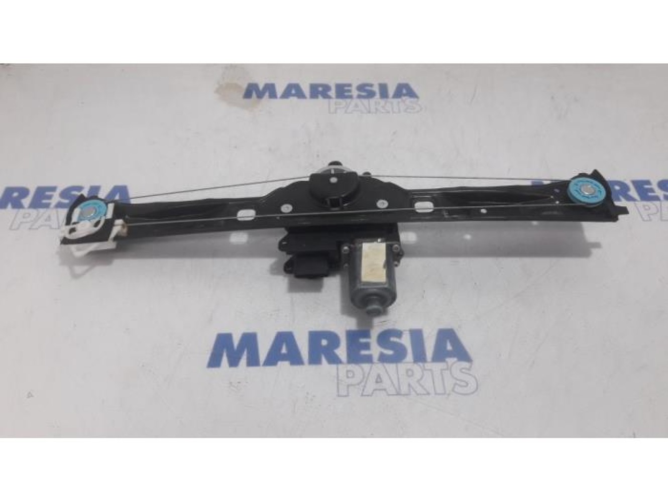 Fiat - Fiorino - Window mechanism 2-door, front right