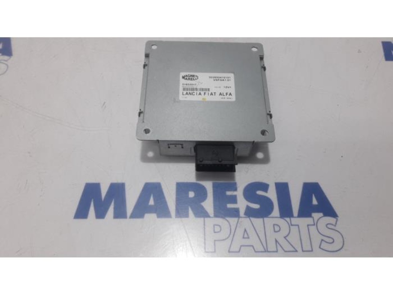 Fiat - 500 - Radio module
