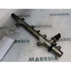 Renault - Laguna - Fuel injector nozzle