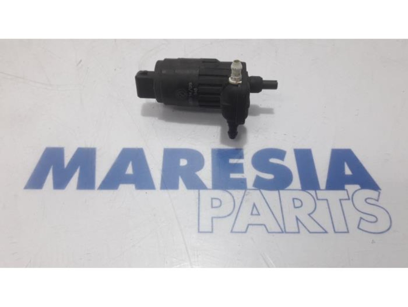 Fiat - 500 - Scheibensprüherpumpe vorne