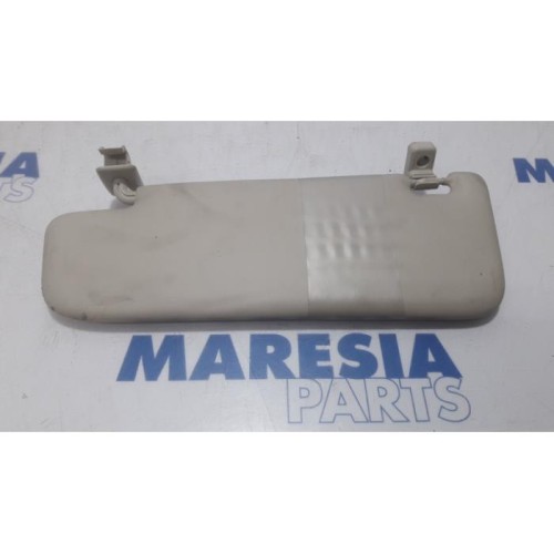 Fiat - 500 - Sun visor