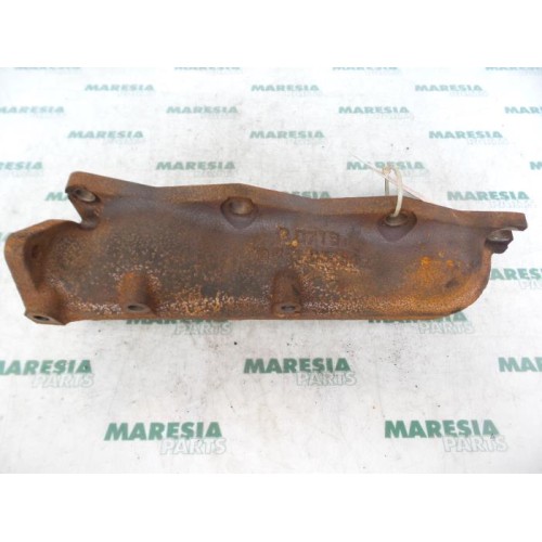 Renault - Vel Satis - Exhaust manifold