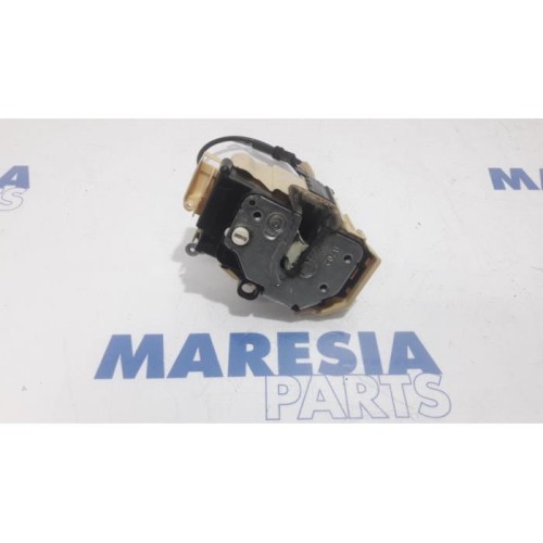 Fiat - Panda - Rear door mechanism 4-door, right