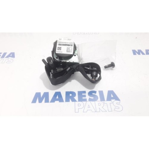 Fiat - Panda - Rear seatbelt, right