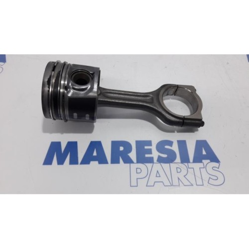 Peugeot - Partner - Piston