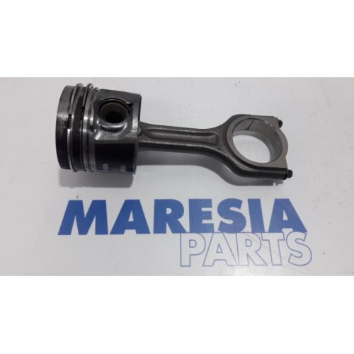 Peugeot - Partner - Piston