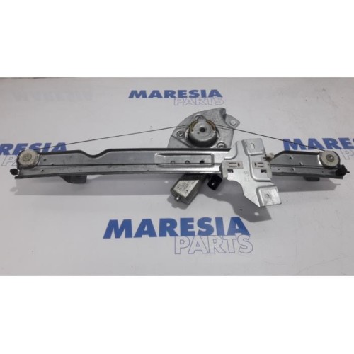 Dacia - Duster - Window mechanism 4-door, front right