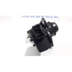 Dacia - Duster - Tailgate lock mechanism