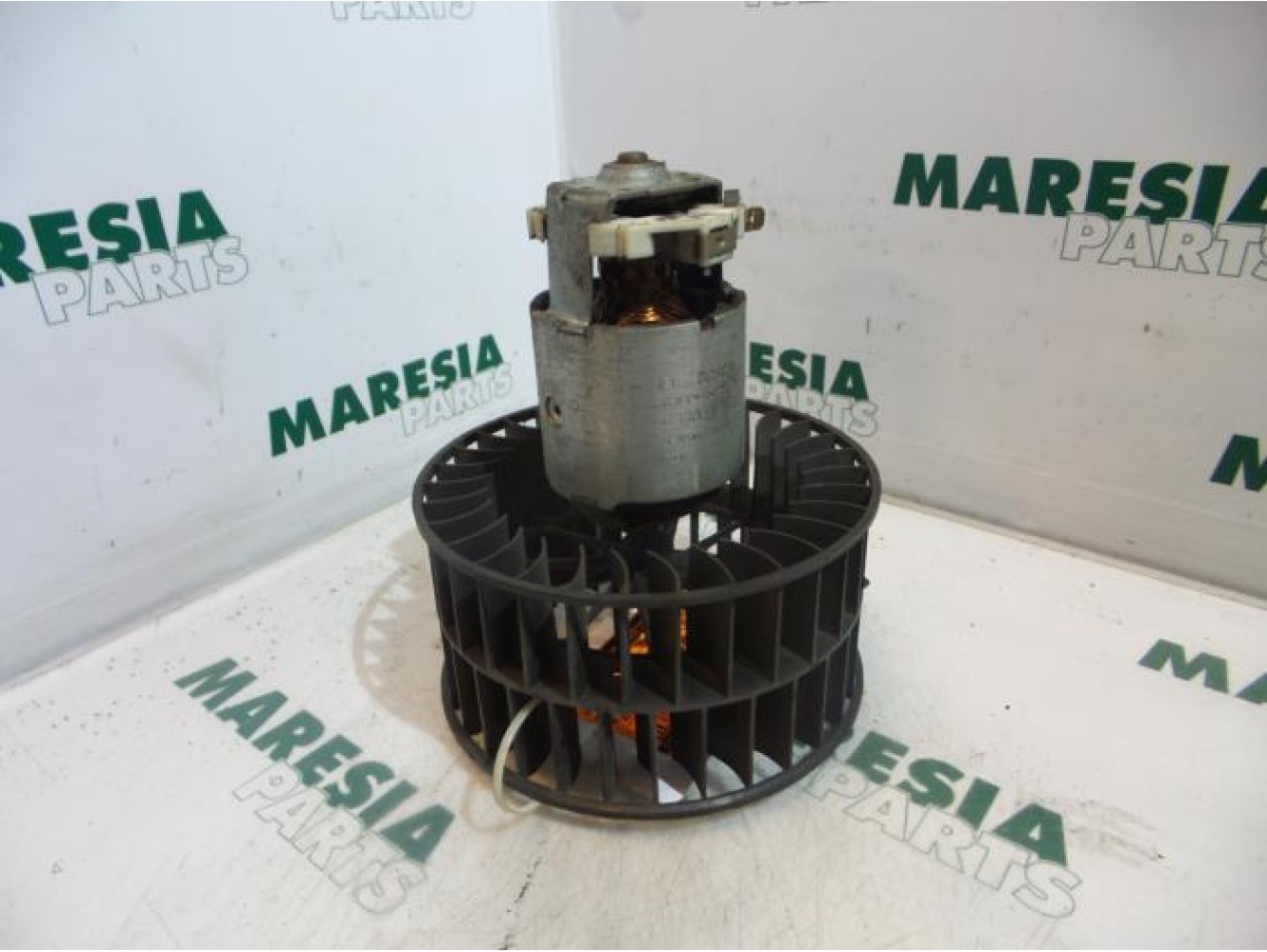 Renault - Kangoo - Heating and ventilation fan motor