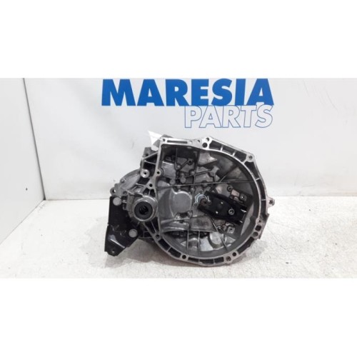 Peugeot - 208 - Gearbox