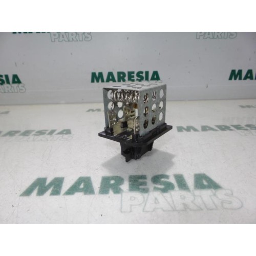 Peugeot - 206 - Heater resistor
