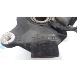 Renault - Trafic - Knuckle, front right
