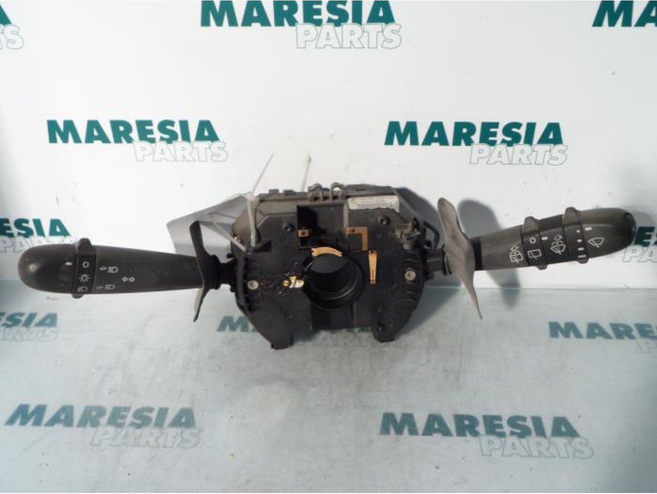 Alfa Romeo - 147 - Steering column stalk