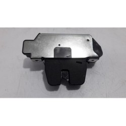 Citroen - DS3 - Tailgate lock mechanism