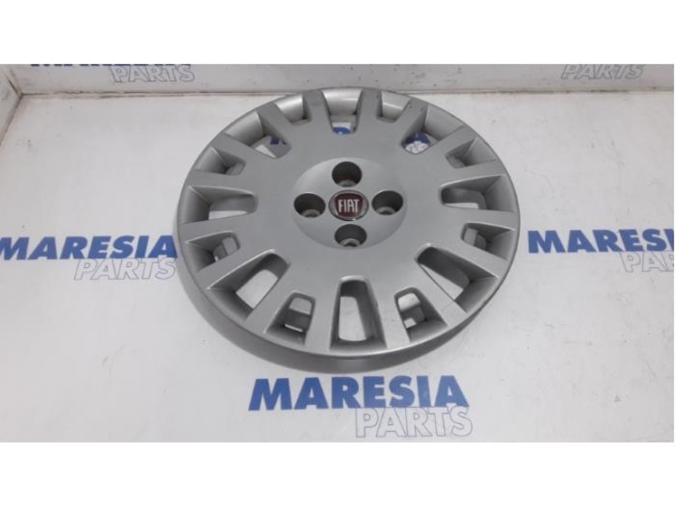 Fiat - Fiorino - Wheel cover (spare)