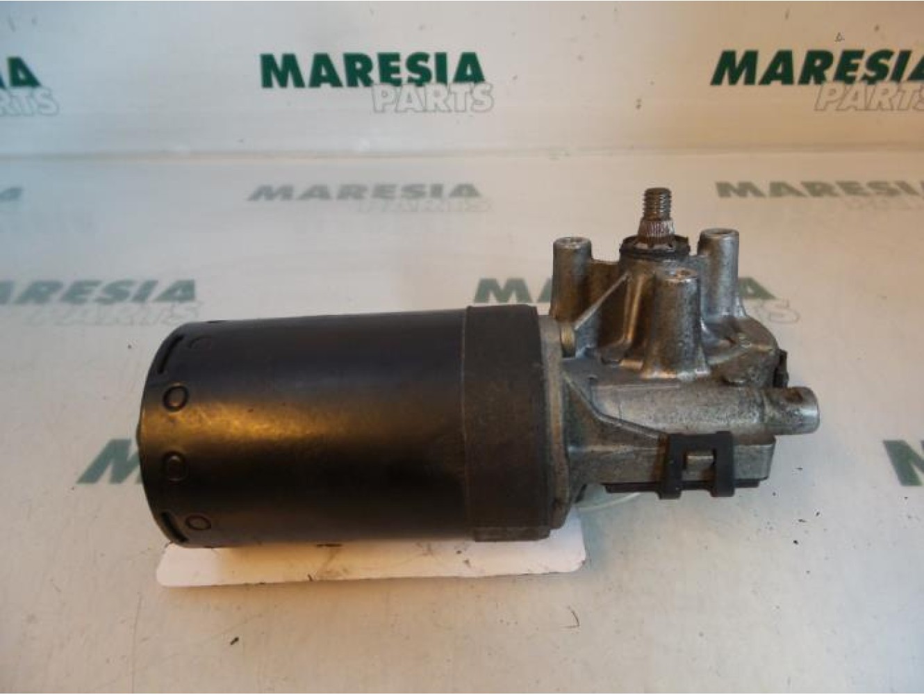 Peugeot - 206 - Front wiper motor